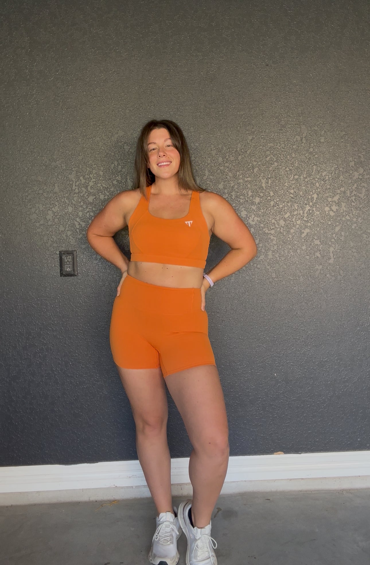 Veluxe Criss-Cross Sports Bra