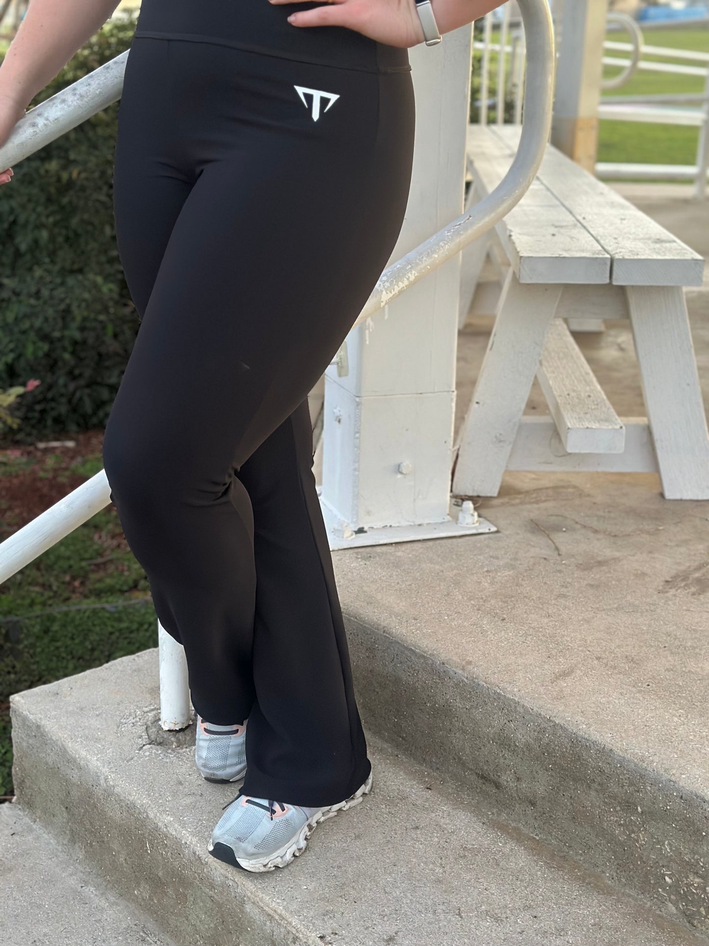 Thrive Lounge Leggings